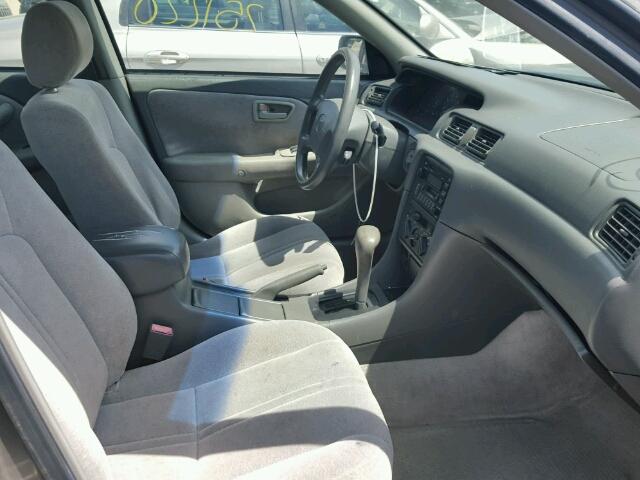 4T1BG22K3XU566134 - 1999 TOYOTA CAMRY CE GRAY photo 5