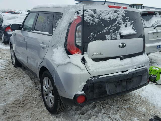 KNDJP3A5XG7818140 - 2016 KIA SOUL + SILVER photo 3