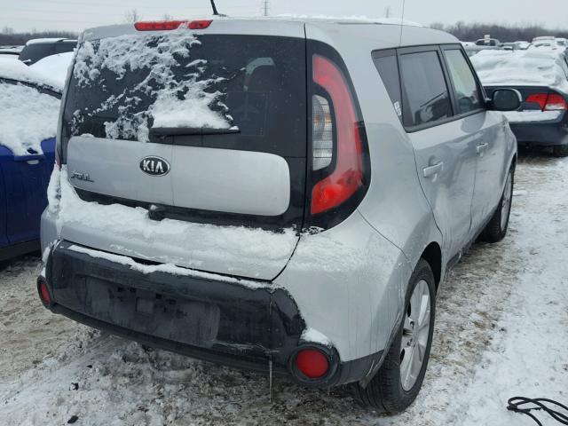 KNDJP3A5XG7818140 - 2016 KIA SOUL + SILVER photo 4