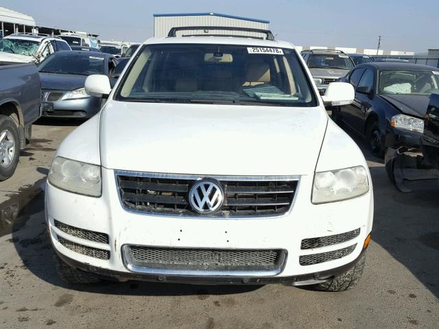 WVGCM77L14D076167 - 2004 VOLKSWAGEN TOUAREG 4. WHITE photo 9