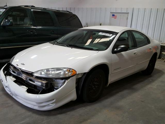 2B3HD46R3YH416170 - 2000 DODGE INTREPID WHITE photo 2