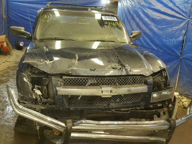 3GNEK12Z26G132531 - 2006 CHEVROLET AVALANCHE BLUE photo 9