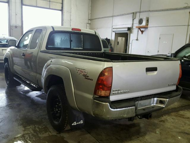 5TEUU42N88Z568028 - 2008 TOYOTA TACOMA ACC SILVER photo 3