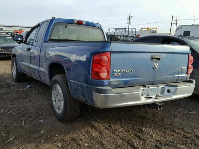 1D7HW42N05S236053 - 2005 DODGE DAKOTA SLT BLUE photo 3