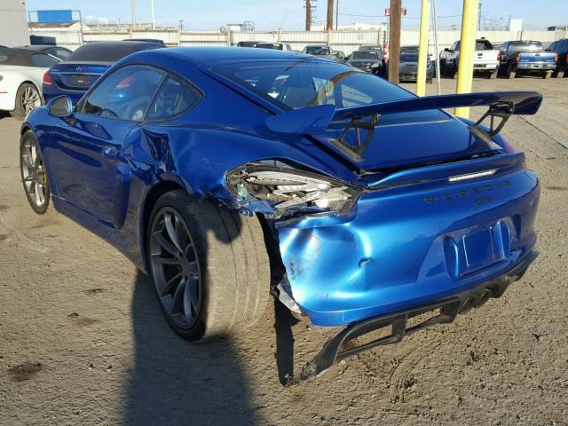 WP0AC2A82GK192323 - 2016 PORSCHE CAYMAN GT4 BLUE photo 3