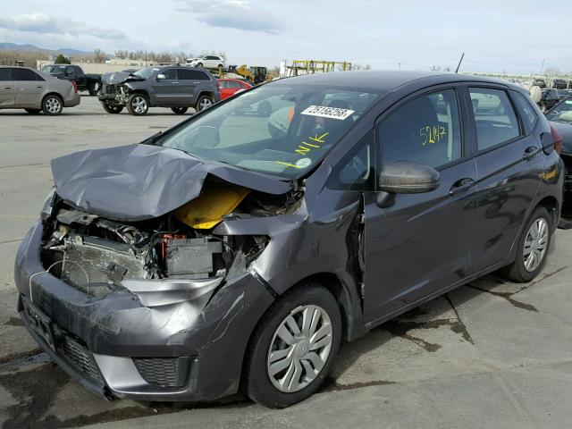 3HGGK5G51FM784834 - 2015 HONDA FIT LX GRAY photo 2