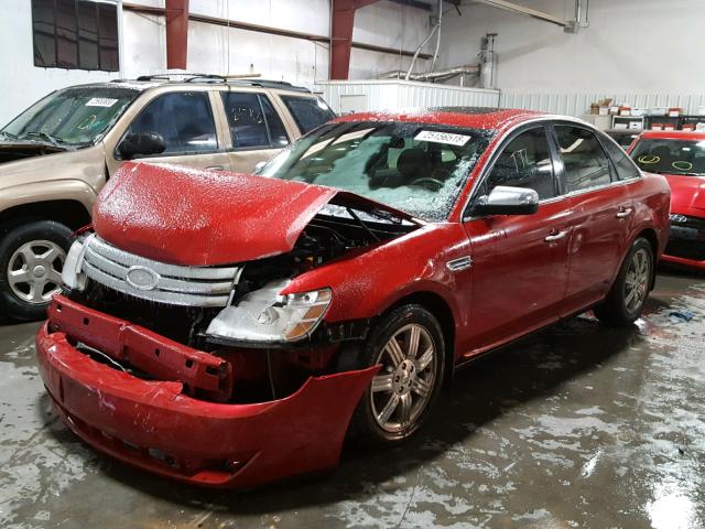 1FAHP25W69G121956 - 2009 FORD TAURUS LIM RED photo 2