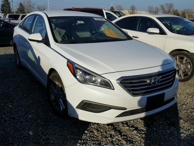 5NPE24AF0GH334939 - 2016 HYUNDAI SONATA SE WHITE photo 1