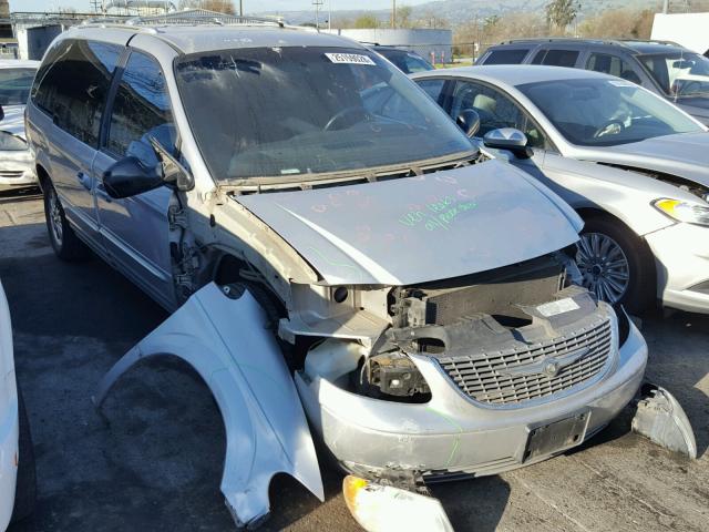 2C8GT64L52R642220 - 2002 CHRYSLER TOWN & COU SILVER photo 1