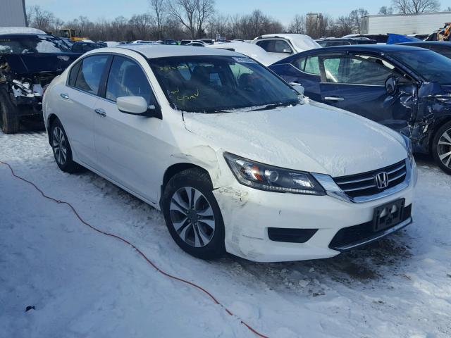 1HGCR2F34DA066570 - 2013 HONDA ACCORD LX WHITE photo 1