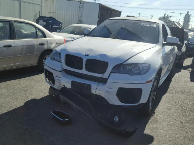 5UXFG43568L220515 - 2008 BMW X6 XDRIVE3 WHITE photo 2