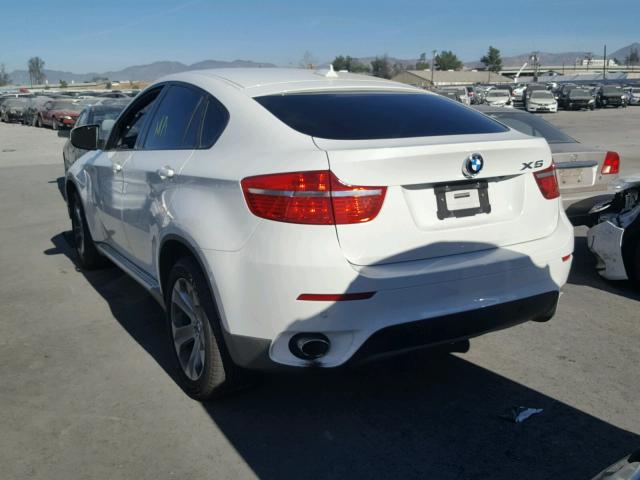 5UXFG43568L220515 - 2008 BMW X6 XDRIVE3 WHITE photo 3