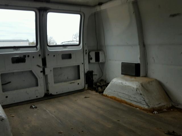 2B7HB11Y8YK161441 - 2000 DODGE RAM VAN B1 WHITE photo 6