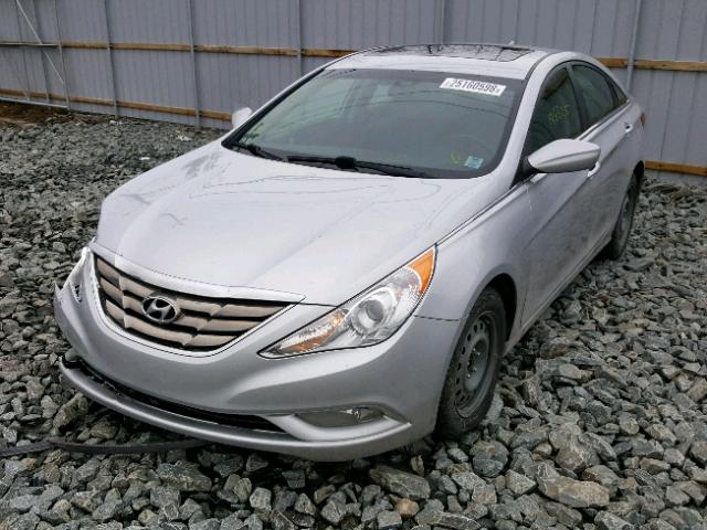 5NPEB4AC2DH566735 - 2013 HYUNDAI SONATA GLS SILVER photo 2