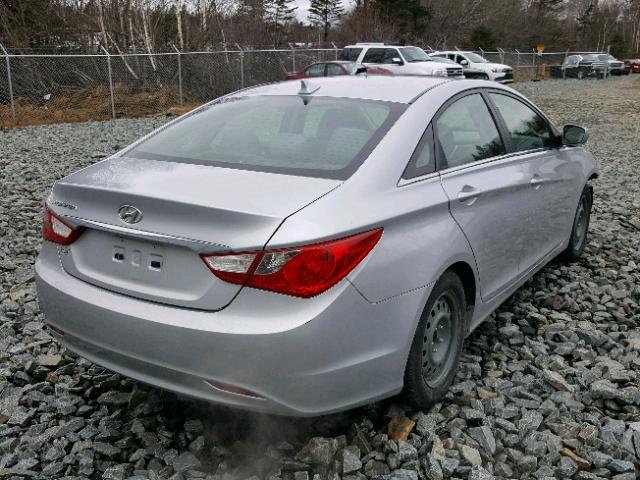 5NPEB4AC2DH566735 - 2013 HYUNDAI SONATA GLS SILVER photo 4