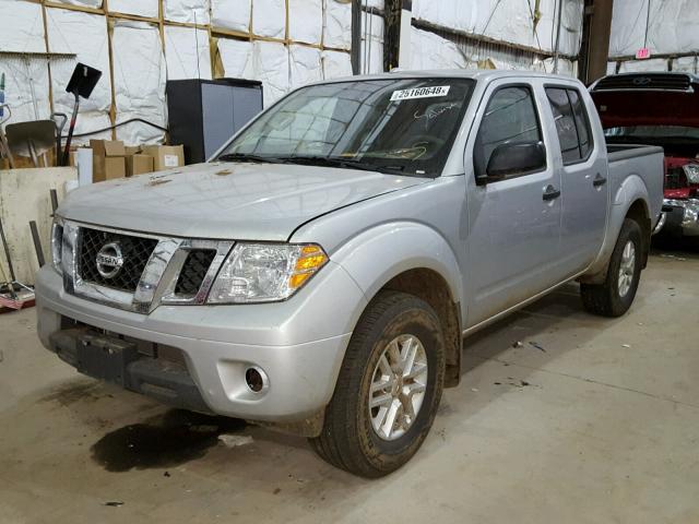 1N6AD0EV8JN719138 - 2018 NISSAN FRONTIER S SILVER photo 2