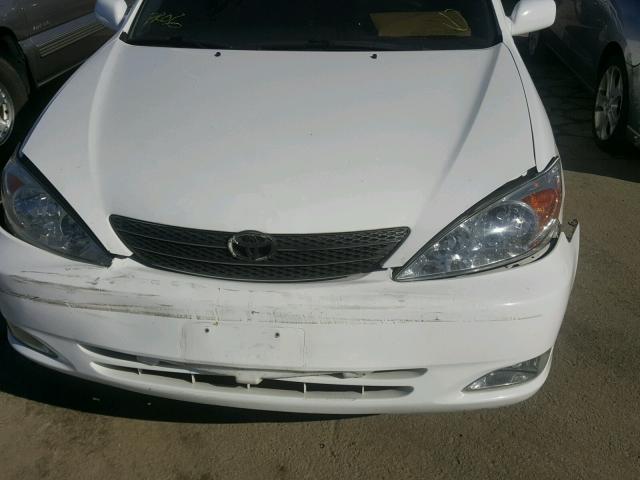 4T1BF32K13U045545 - 2003 TOYOTA CAMRY LE WHITE photo 7