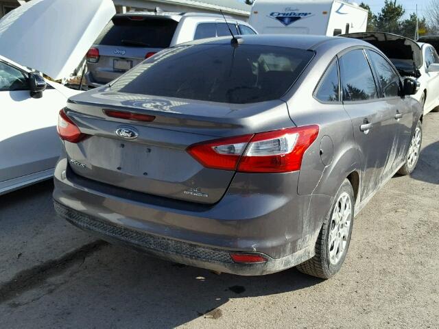 1FADP3F20DL192229 - 2013 FORD FOCUS SE GRAY photo 4