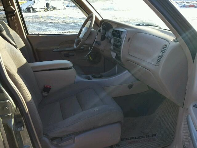1FMZU77E82UB43937 - 2002 FORD EXPLORER S GREEN photo 5