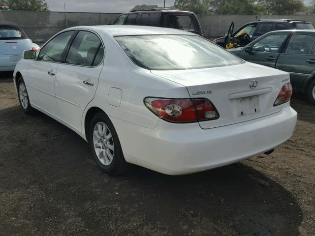 JTHBA30G040008205 - 2004 LEXUS ES 330 WHITE photo 3