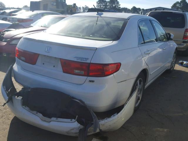 JHMCN36475C005212 - 2005 HONDA ACCORD HYB WHITE photo 4