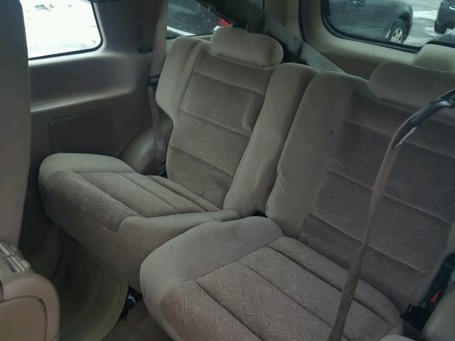 1FMCU70E42UB46785 - 2002 FORD EXPLORER S WHITE photo 6