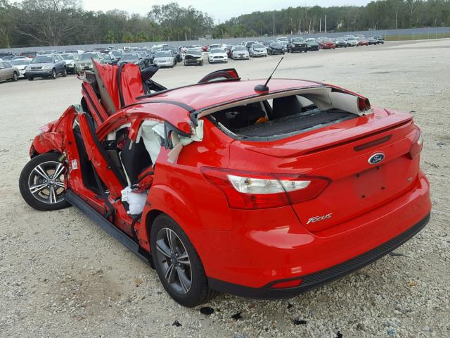 1FAHP3F23CL149357 - 2012 FORD FOCUS SE RED photo 3