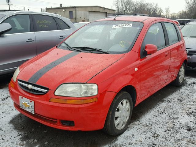 KL1TD626X5B503012 - 2005 CHEVROLET AVEO BASE RED photo 2