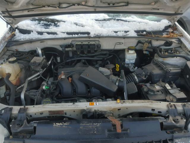 1FMYU03146KB08528 - 2006 FORD ESCAPE XLT GRAY photo 7