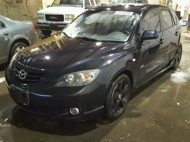 JM1BK343951310738 - 2005 MAZDA 3 HATCHBAC BLACK photo 2