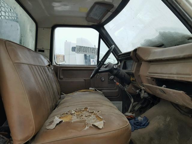 1FDPK74N3GVA41402 - 1986 FORD F7000 WHITE photo 5