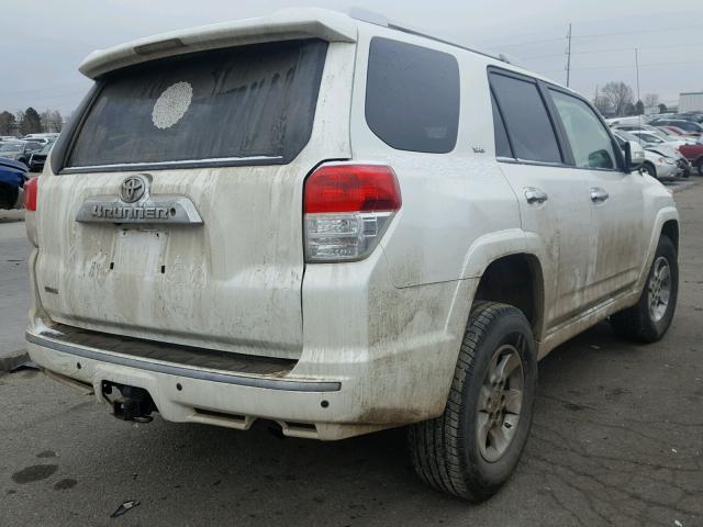 JTEBU5JR6A5009180 - 2010 TOYOTA 4RUNNER SR WHITE photo 4