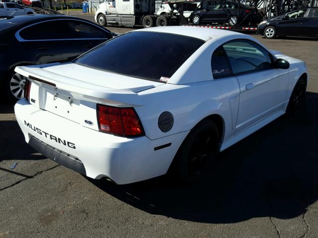 1FAFP42X8YF240872 - 2000 FORD MUSTANG GT WHITE photo 4