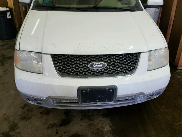 1FMDK05106GA43584 - 2006 FORD FREESTYLE WHITE photo 9