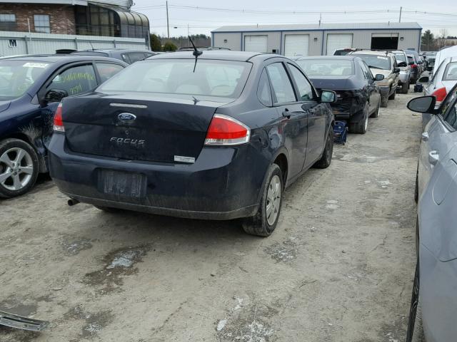 1FAHP34N49W124021 - 2009 FORD FOCUS S BLACK photo 4