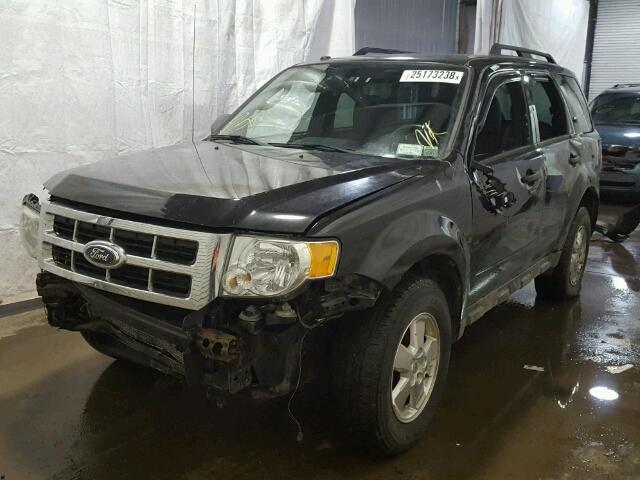 1FMCU9DG1BKA99668 - 2011 FORD ESCAPE XLT BLACK photo 2