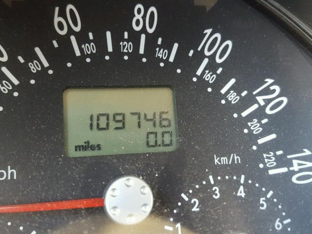 3VWCK21C81M447991 - 2001 VOLKSWAGEN NEW BEETLE 黑色 照片 8