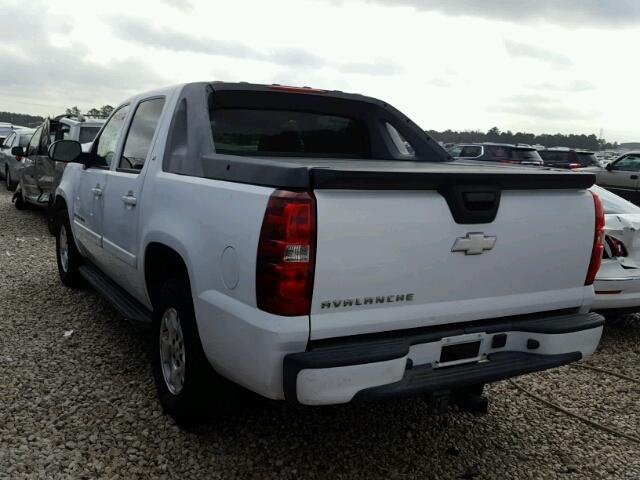 3GNEC12JX8G138684 - 2008 CHEVROLET AVALANCHE WHITE photo 3