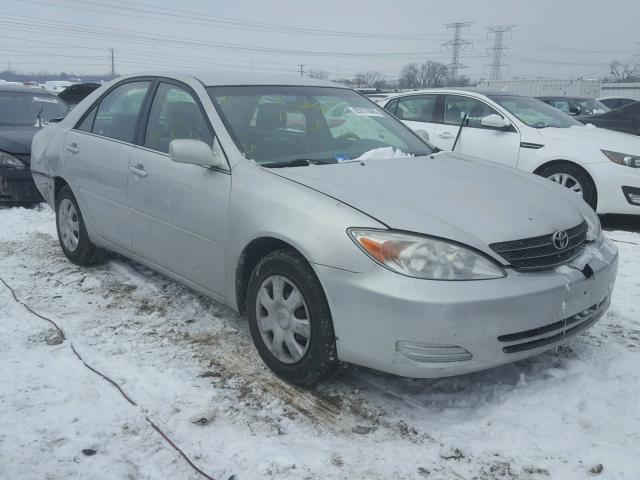 4T1BE32K63U165358 - 2003 TOYOTA CAMRY LE SILVER photo 1