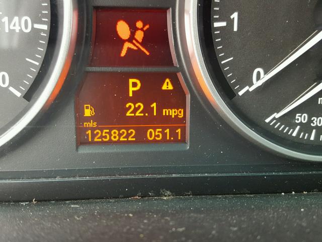 WBAPK7C54AA458187 - 2010 BMW 328 XI SILVER photo 8