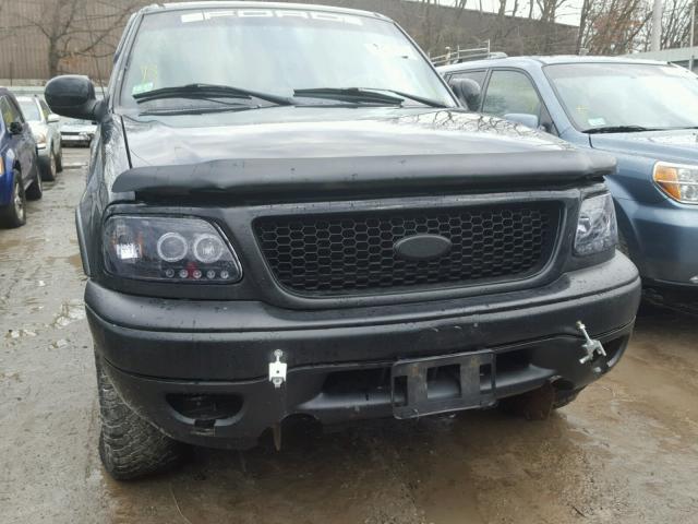 1FTRW08L21KA08921 - 2001 FORD F150 SUPER BLACK photo 9