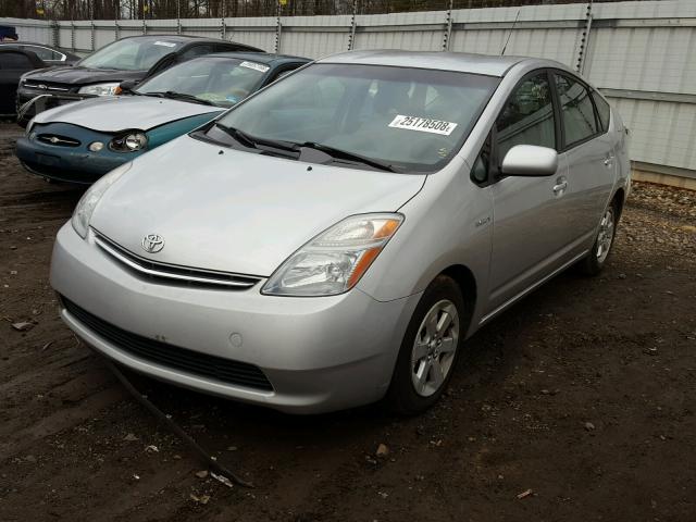 JTDKB20U677687553 - 2007 TOYOTA PRIUS SILVER photo 2