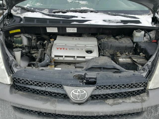 5TDZA22C35S261604 - 2005 TOYOTA SIENNA XLE GRAY photo 7