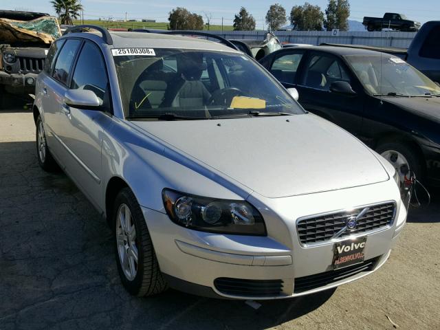 YV1MW390662229780 - 2006 VOLVO V50 2.4I SILVER photo 1