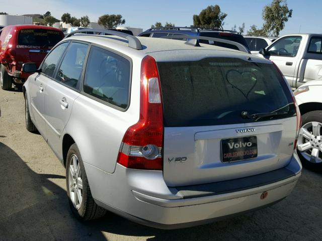 YV1MW390662229780 - 2006 VOLVO V50 2.4I SILVER photo 3