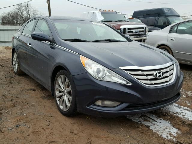 5NPEC4AB7BH317557 - 2011 HYUNDAI SONATA SE BLUE photo 1