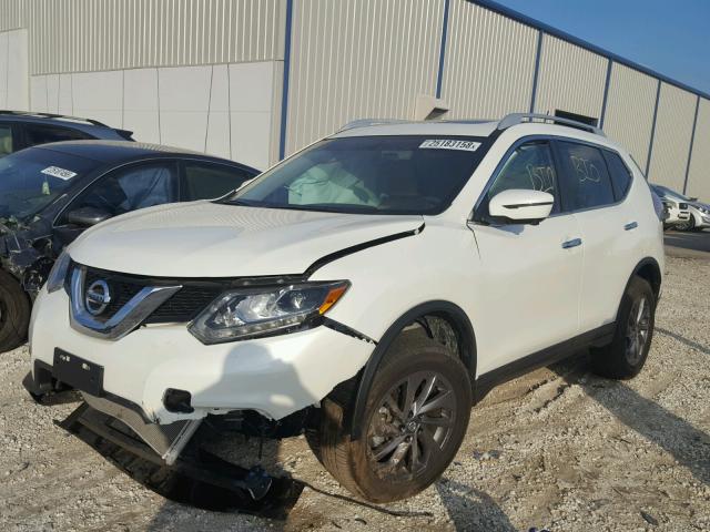 5N1AT2MT8GC862379 - 2016 NISSAN ROGUE S WHITE photo 2