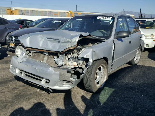 KMHCG45C42U314664 - 2002 HYUNDAI ACCENT GL GRAY photo 2