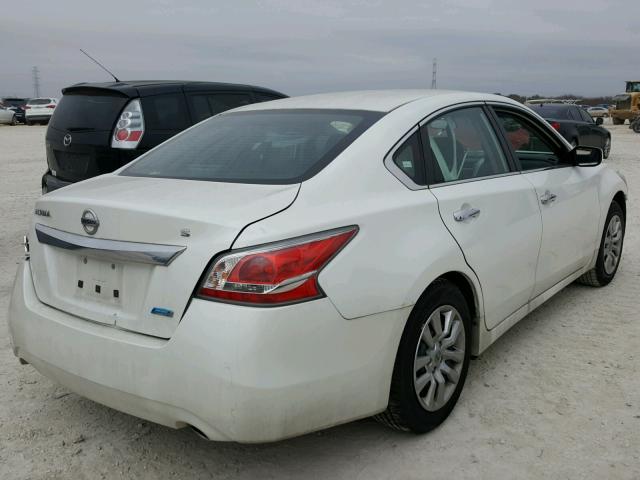 1N4AL3AP2EC416765 - 2014 NISSAN ALTIMA 2.5 WHITE photo 4