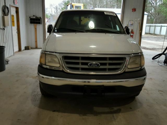 1FTRW07W61KE19363 - 2001 FORD F150 SUPER WHITE photo 9